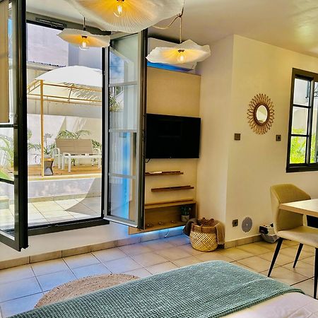 Le Coeur Daisy'L Saint Denis Centre Apartment Екстериор снимка